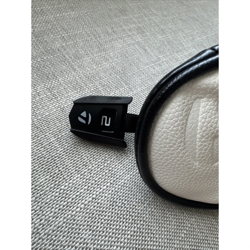 TaylorMade Red White Black Stealth